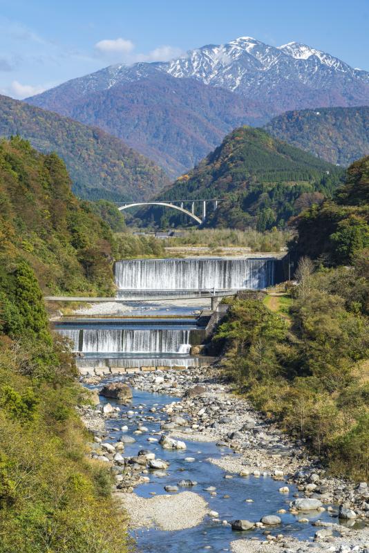 常願寺川の清流（秋）