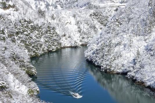 庄川峡（冬）