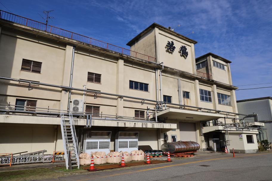 若鶴酒造昭和蔵松庫の外観写真